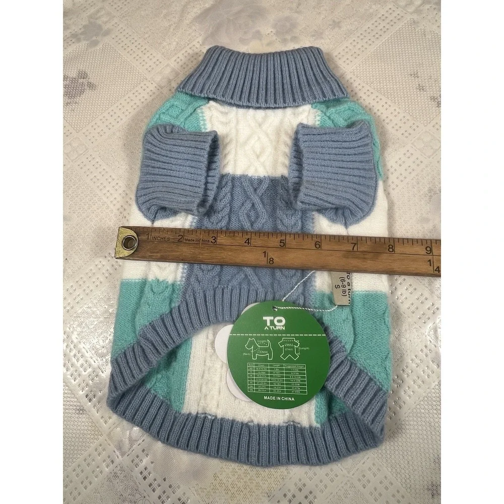 To A Turn Pullover Dog Sweater Blue/ White /green ‎ Size SMALL (6/9 Pound )
